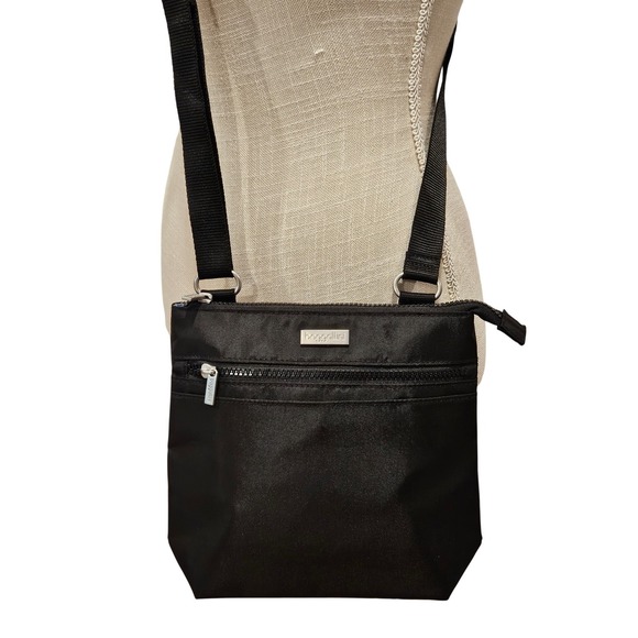 Bagallini Black Nylon Crossbody Bag Adjustable Strap Zip Pockets - Picture 2 of 4